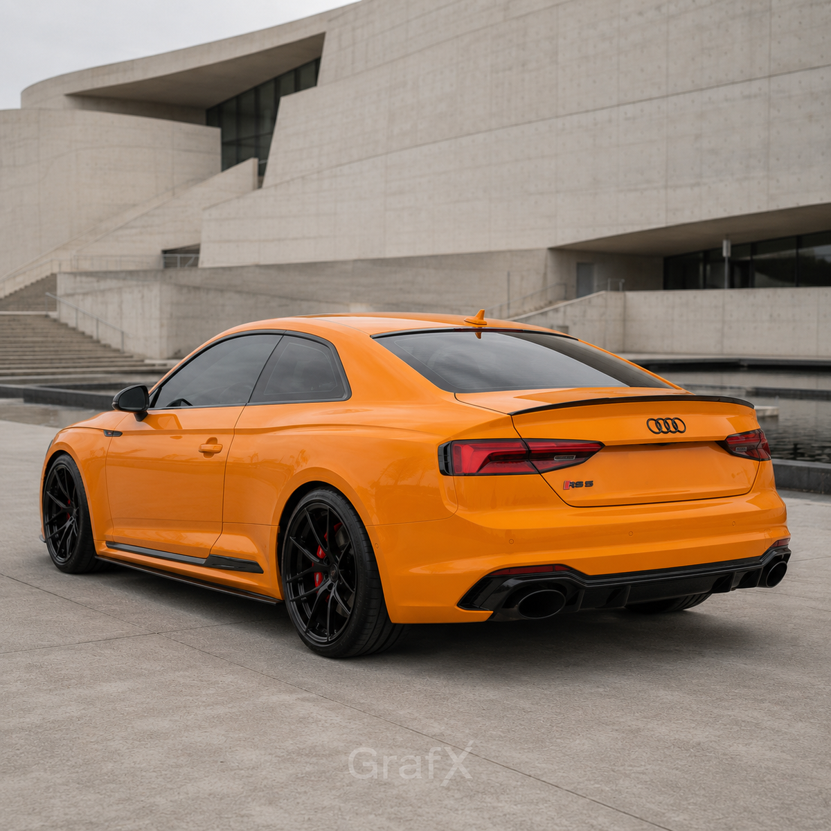 McLaren Orange Crystal Gloss